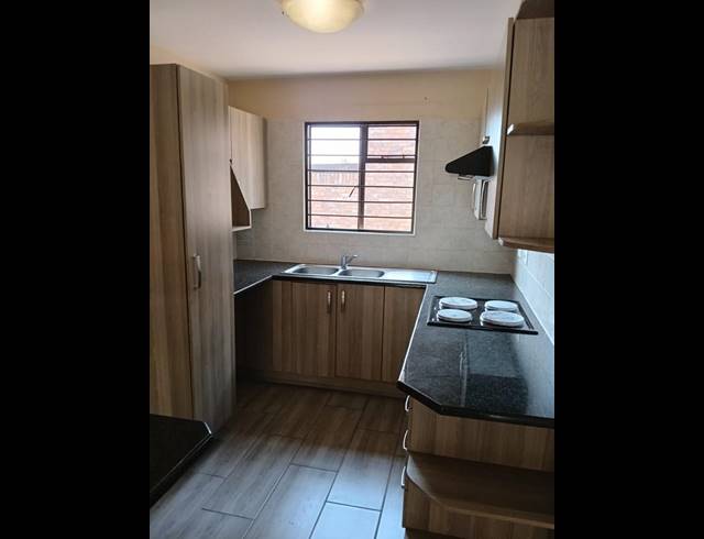 3 BEDROOM TOWNHOUSE FOR SALE IN RANDHART